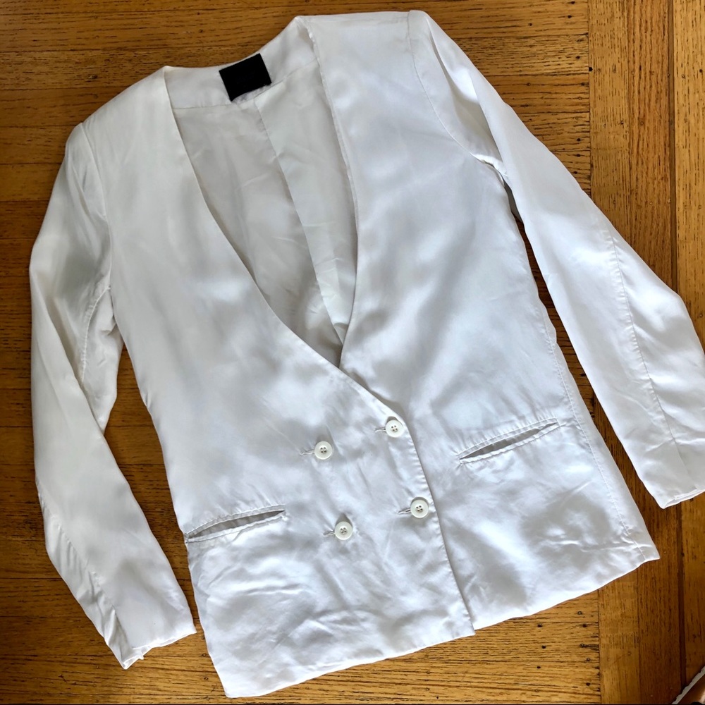 GESTUZ WHITE DOUBLE BREASTED SUMMER BLAZER